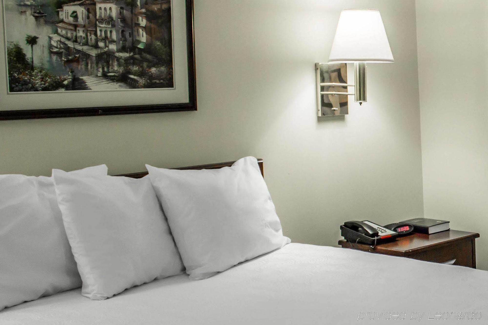 Motel 6-Greensboro, Nc - I-40 Экстерьер фото